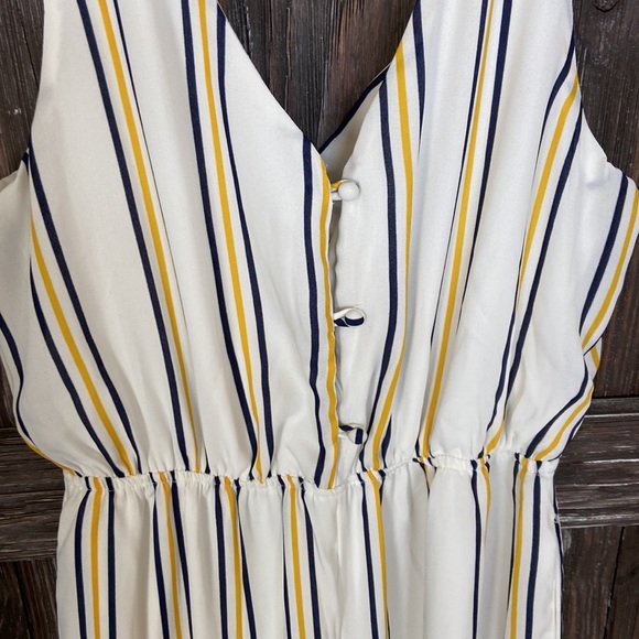 Striped Romper - Picture 2 of 6